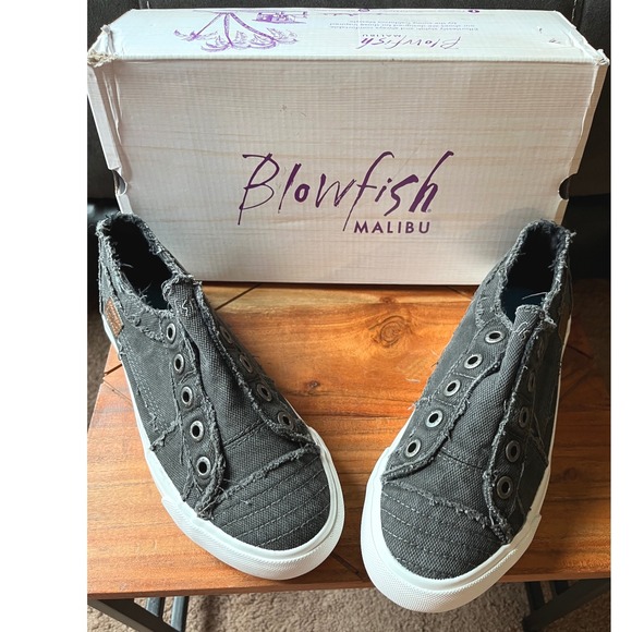 Blowfish Malibu Women's Black Smoked Canvas Slip On Sneakers Size 7 Casual NWB - Picture 1 of 13